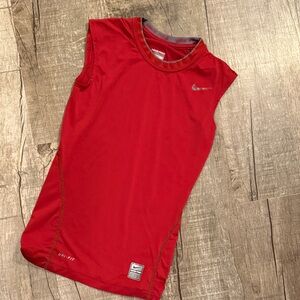 5/$15 Nike Red Dri-FIT Kids Tank Top size medium